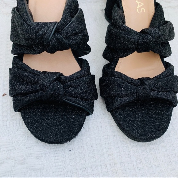 kAANAS slip on Round Heel Sandals - Picture 4 of 10